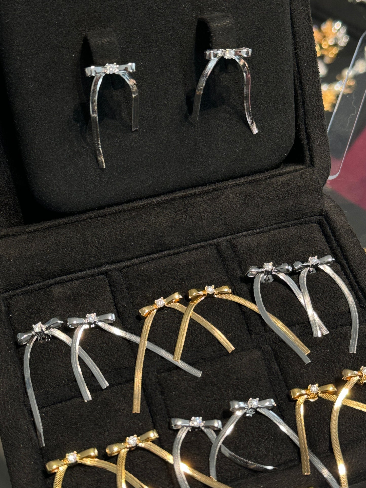 The Ribbon Drop Earrings