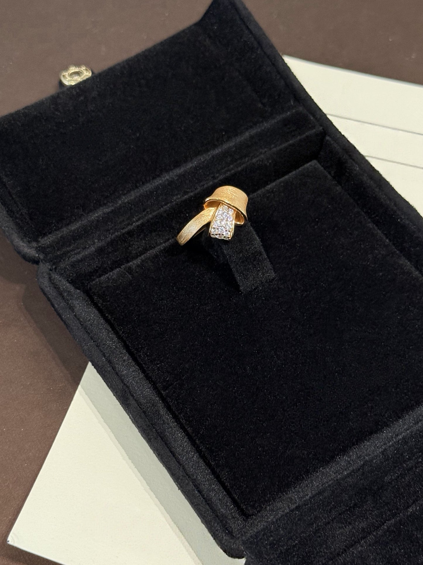 The Ribbon Ring