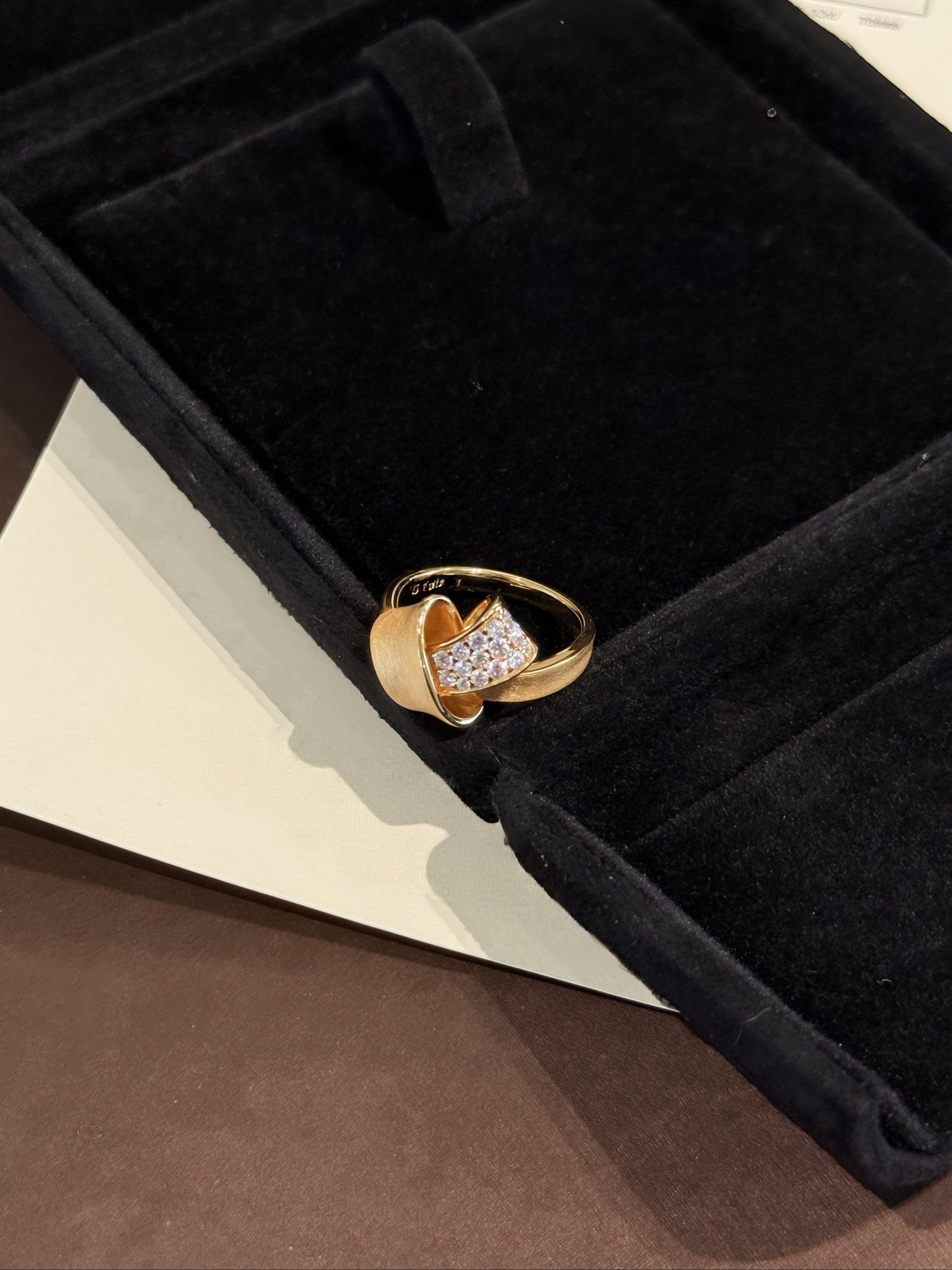 The Ribbon Ring